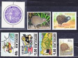 2019-0009 New Zealand Lot Of Kiwi Stamps MNH ** And Used O - Kiwi