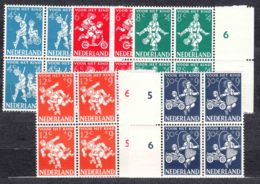 Netherlands 1958 Children Mi#723-727 Mint Never Hinged Pieces Of Four - Unused Stamps