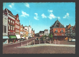 Leeuwarden - Uitzicht Vanaf De Lange Pijp Op De Stille Kant - Nieuwestad Met Rechts Het Waaggebouw - Leeuwarden