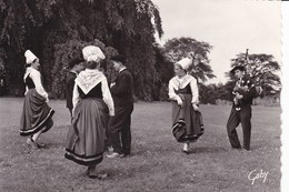 FOLKLORE DE FRANCE ... - LA BRETAGNE - Groupe Folklorique GALLO BRETON Fondé En 1937 ' La Sabotée" - Dans