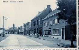 Herzele Kerkstraat En Markt Druk Van Boxstael De Canck  - Apotheek Fietsers - Herzele