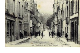 Cpa Prade,Route Nationale, Très Animée,rare,non écrite,imprimeur Sinthe. - Prades