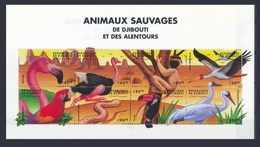 DJIBOUTI 2000 SHEET WILD ANIMALS ANIMAUX SAUVAGES APES MONKEYS BIRDS PARROTS FLAMANTS SNAKES REPTILES AUTRUCHE MNH - Fenicotteri