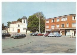 CP SOISY SOUS MONTMORENCY AUTOS VOITURES RENAULT 16 R16, CITROEN 2 CV, DYANE, AMI 6, CAISSE D'EPARGNE, PLACE DE L'EGLISE - Soisy-sous-Montmorency