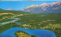 Canada - Postcard Circulated In 1982 - Canadian Rockies - Jasper Park Lodge - 2/scans - Jasper