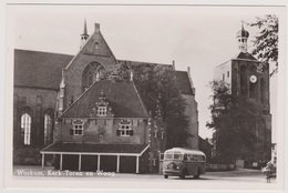 Workum - Kerk Toren En Waag Met Oude Bus - Workum