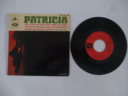 PATRICIA (PAULIN) : Est-ce Qu’une Fille Peut Dire Je T’aime 1967 Columbia/EMI - ESRF 1869 - Voir Les 2 Scans - Ediciones De Colección