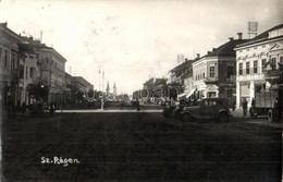 * T2 1940 Szászrégen, Reghin; Utcakép, Autók, Heinrich Binder és Eduard Theil üzlete, Royal Cukrászda / Street View With - Non Classés