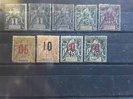 MAYOTTE 1892 - 1912, Petit Lot Type Groupe 9 Timbres Yvert 1 (×2),5,19,25,26,27,28 (×2) Btb Cote 50 Euros - Ungebraucht
