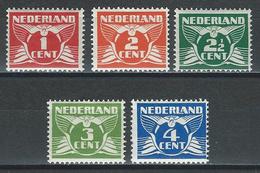 Niederlande NVPH 144-48, Mi 146-50A * MH - Unused Stamps