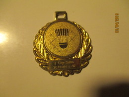 BADMINTON MEDAL , O - Badminton