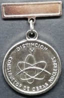 O422 CUBA MEDALLA RARE MEDAL 5 YEAR CONSTRUCTOR OBRAS NUCLEARES. ATOMIC WORK. - Autres & Non Classés