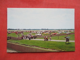 Experimental Aircraft Assoc.  Flight Line Wittman Field Wisconsin > Oshkosh   Ref 3271 - Oshkosh