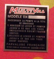 Plaque Métal Publicitaire MultiVal. Farvalube Française. Cachan. Autocollant. Vers 1970 - Autres & Non Classés