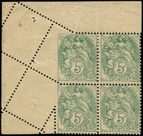 ** VARIETES - 111b  Blanc,  5c. Vert-jaune, T IA, BLOC De 4 Cdf Avec PIQUAGE OBLIQUE Par Pliage, La Paire Sup. Est *, Sp - Neufs