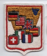 Ecusson Tissu Ancien/Brodé / EUROPE / Vers 1960-1980    ET274 - Patches