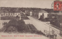 Montesson : Ecole Th. Roussel - Vue Générale - Défilé Des Prix - Montesson