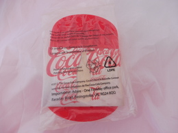 * COCA COLA BAC A GLACONS EN FORME DE BOUTEILLE NEUF SOUS BLISTER 20 Cm X 13 Cm - Household Necessity