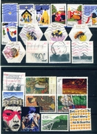 IRELAND - Collection Of 1350 Different Postage Stamps - Collezioni & Lotti