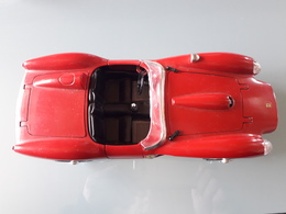 Ferrari Marque Burago 250 Testa Rossa 1957 1:18 Eme Metal - Burago