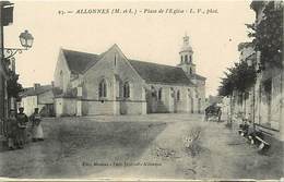 -dpts Div -ref-AJ335- Maine Et Loire - Allonnes - Place De L Eglise - Carte Bon Etat - - Allonnes