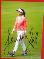 Sandra Gal   Signed Photo - Autographes