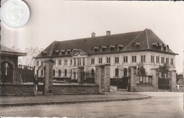 74 - Très Belle Carte Postale Semi Modererne De TAVAUX CITES    Les Bureaux De L'Usine Solvay - Tavaux