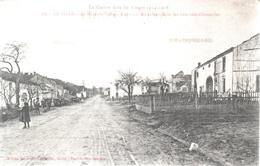 CPA G  LA SALLE-haut Du Village, Des Enfants Dans Les Tranchées Allemandes (à Gauche)guerre 1914-1915 - Coussey