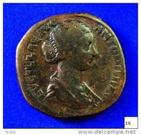 LUCILLA   -   166 AD   -   AE Sestertius   23,12 Gr.   -   ROME  (Overleden 183 AD)  -  RIC  1748 - Die Antoninische Dynastie (96 / 192)