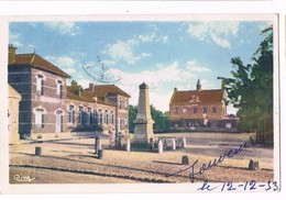 LONGUEL - ANNEL  60  Place De La Mairie Avecmonument Aux Morts 1953 - Longueil Annel