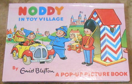 Noddy In Toy Village A Pop-Up Picture Book - Libri Animati