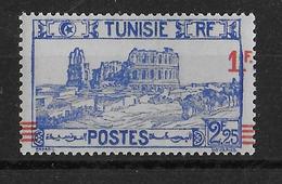 TUNISIE - 1940 - YVERT N° 226 VARIETE SURCHARGE à CHEVAL ** MNH - COTE MAURY = 55 EUR. - Neufs