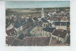 Ouzouer-sur-Loire (45) : Vue Aérienne Générale Au Niveau De L'église Et De La Station Essence En 1973 GF. - Ouzouer Sur Loire