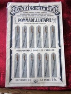 Publicité TUBES POMMADE J.LATAPIE -L.RAYNAL PHARMACIEN MALADIES DE LA PEAU Plaque Publicitaire  Plaque En Carton - Paperboard Signs