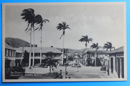 The Circus (Main Thoroughfare), Basseterre, St Kitts, B.W.I. - Saint-Christophe-et-Niévès