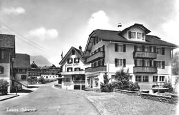 LAUERZ → Dorfstrasse Mit Gasthaus Rössli Und VW-Käfer Anno 1965 - Lauerz