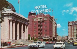 Reno Nevada, Street Scene, Hotel Riverside, Autos, C1950s Vintage Postcard - Reno