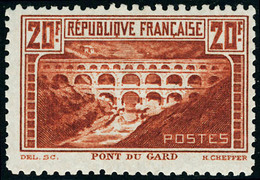 Neuf Avec Charnière N° 262B. 20f Pont Du Gard, Dentelé 11. T.B. - Otros & Sin Clasificación