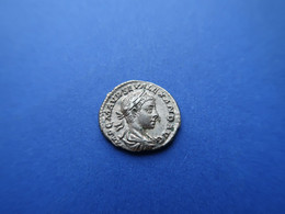 Severus Alexander   -   (222 - 235) AD  -   AR Denarius 2,76 Gr.   -   ROME 222 AD   -   Ric. 148  -  SUPER! - Die Severische Dynastie (193 / 235)