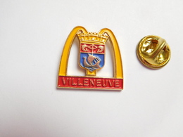 Beau Pin's , McDonald's , McDo , Villeneuve , Blason - McDonald's