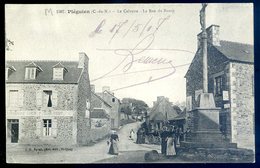 Cpa Du 22  Pléguien Le Calvaire La Rue Du Bourg   ---- Près Lanvollon LZ13 - Lanvollon