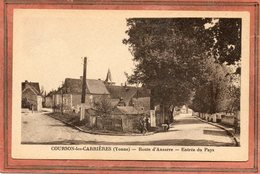 CPA - COURSON (89) - Aspect Du Carrefour De La Route D'Auxerre Et De L'entrée Du Pays Dans Les Années 20 / 30 - Courson-les-Carrières