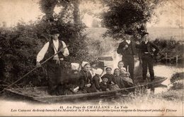 Au Pays De CHALANS VENDEE...La Yole...les Canaux De Dessechement Du Marais...tres Belle Carte Avec Personnages - Challans