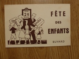 BUVARD FETE DES ENFANTS - Enfants