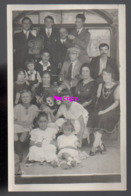 REF 375 : CPA Carte Photo Photo Groupe Famille Probablement Située Sur La Terrasse D'un Restaurant à Carouge Suisse - Carouge