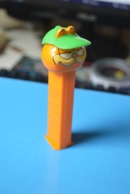 Rare Pez  Garfield Us Patent Autriche - Pez