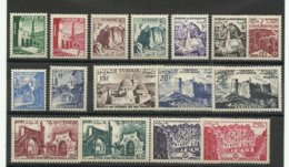 1954 Tunisie, Série 366/ 382, Neufs *,  Cote 23€ - Neufs