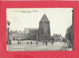 CPA  Abîmée -  Environs De Lassay  - (Mayenne) - Le Horps - La Place Et L'église - Le Horps