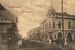 T2 1909 Rimaszombat, Rimavská Sobota; Deák Ferenc Utca Télen, Bank és üzlet / Street View With Shops And Bank In Winter - Ohne Zuordnung