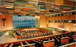 New York City United Nations Trusteeship Council Chamber - Piazze